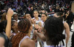 Et 1, et 2, et 3-0… Les Valkyries de Gabby Williams en finale WNBA