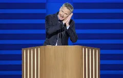 “Night Night” : Steve Kerr imite Stephen Curry pour se moquer de Donald Trump