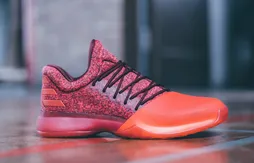 Adidas : rouge total pour la Harden Vol.1