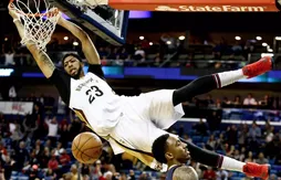Anthony Davis fait exploser les Pacers