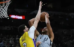 Le MVP de la nuit : Lonzo Ball renverse les Spurs