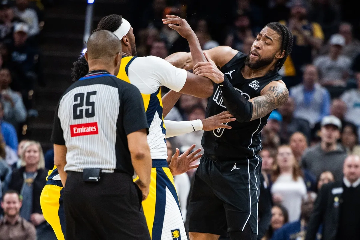 Myles Turner et Trendon Watford
