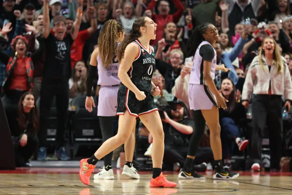 Grâce à Carla Leite, le Fire boucle sa saison sur une victoire