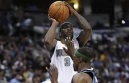 Ty Lawson fait pleuvoir les 3 points sur les Wolves