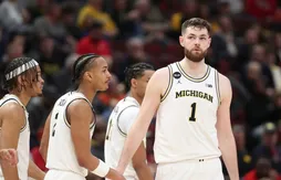 NCAA | Hunter Dickinson rejoint Kansas