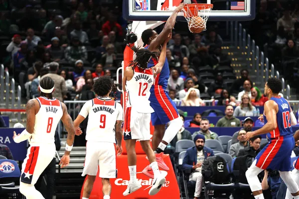 Stats & Highlights | Des Pistons et des Knicks sérieux