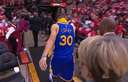 Entorse du genou droit pour Stephen Curry