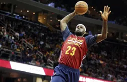 Scrimmage des Cavs : les highlights de LeBron James