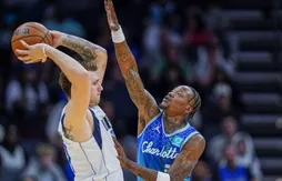 Les Mavericks coulés par l’adresse extérieure des Hornets