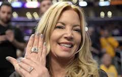 LA Lakers : Jeanie Buss réclame le vote de ses frères jusqu’à la fin de sa vie