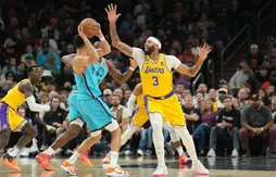 Malgré un immense Anthony Davis, les Lakers chutent à Phoenix