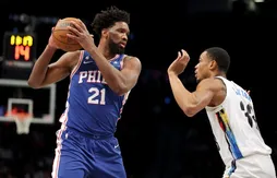 Joel Embiid et James Harden braquent Brooklyn dans les dernières secondes !