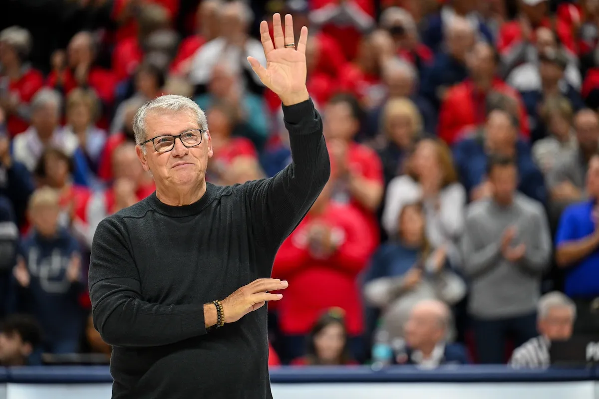 NCAA Geno Auriemma