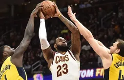 LeBron James et J.R. Smith relancent les Cavaliers face aux Pacers