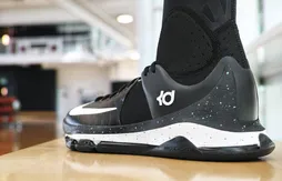 Une KD 8 Black pour les playoffs de Kevin Durant