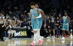 Les Hornets font honneur à Dell Curry et surclassent le Magic