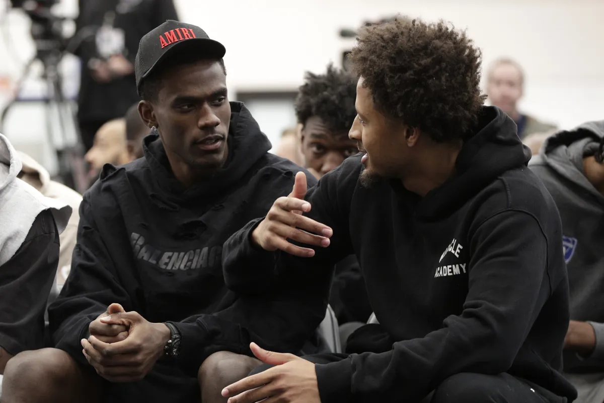 Cade Cunningham et Jalen Duren