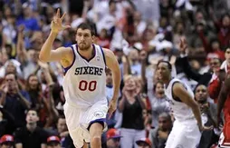Jrue Holiday et les Sixers mettent Chicago à un match des vacances