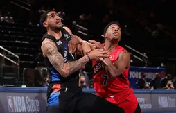 Obi Toppin brille par intermittence