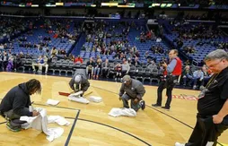 Le Pelicans-Pacers reporté à cause d’une fuite dans le toit de la salle