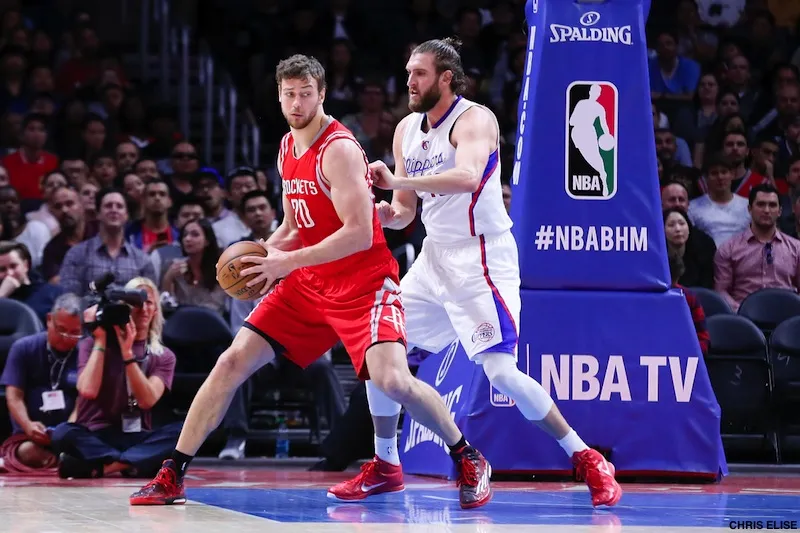 Donatas Motiejunas : 