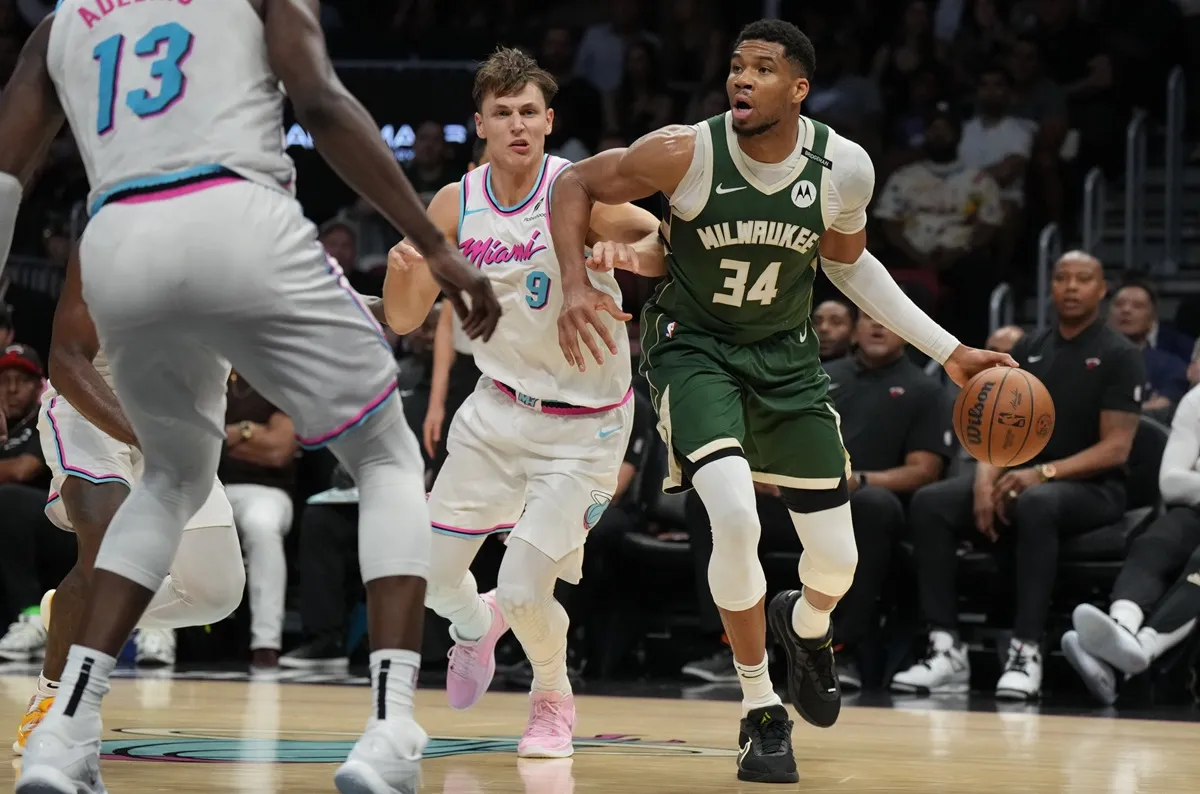 Giannis Antetokounmpo (Bucks) contre le Heat