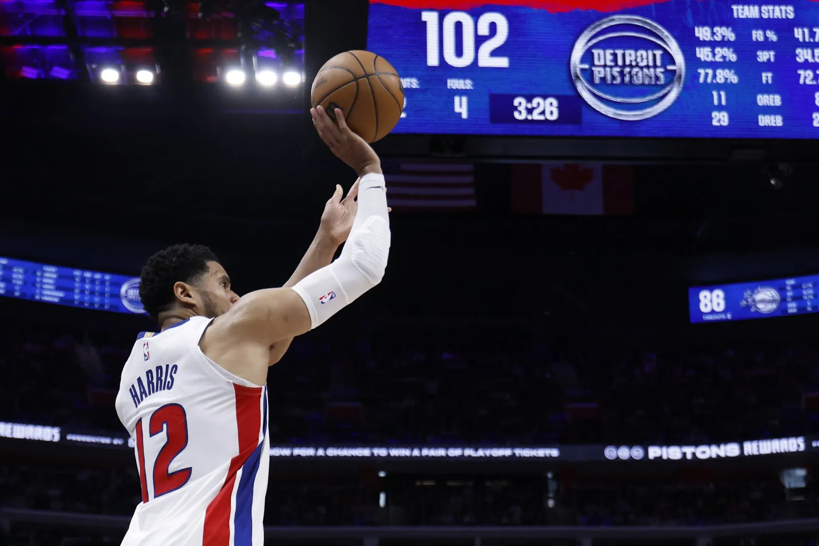 tobias harris