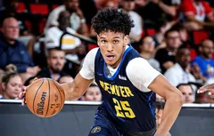 Un dunk de KJ Simpson pour signer ses premiers pas à Denver