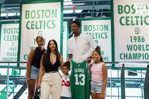 Les premières images de Paul George, Mitchell Robinson et Mike Conley à Boston