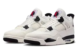 Une Air Jordan 4 « Flight Club » au pied de la lettre