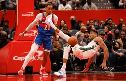 Les Bucks toujours dans le dur, Giannis Antetokounmpo ne veut pas s’alarmer