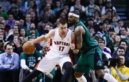 Jonas Valanciunas rend sa meilleure copie (27 points, 11 rebonds) en carrière