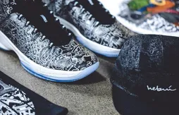 L’artiste Hebru Brantley pose ses crayons sur la Jordan Melo M11