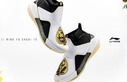 C.J. McCollum dévoile une édition spéciale Las Vegas chez Li-Ning