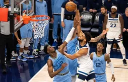 Sérieux, Karl-Anthony Towns et les Wolves égalisent face à Memphis