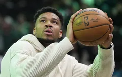 Giannis Antetokounmpo refuse de mettre un terme à sa saison…