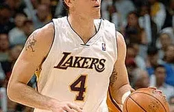 Du neuf aux Lakers ?