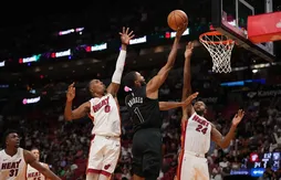 Les Nets renversent et enfoncent le Heat