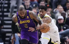 Poussés en prolongation par le Jazz, les Lakers s’en sortent et s’assurent le play-in