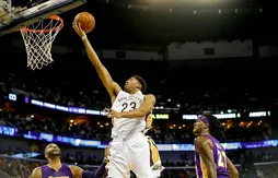 Flip Saunders compare Anthony Davis à Kevin Garnett