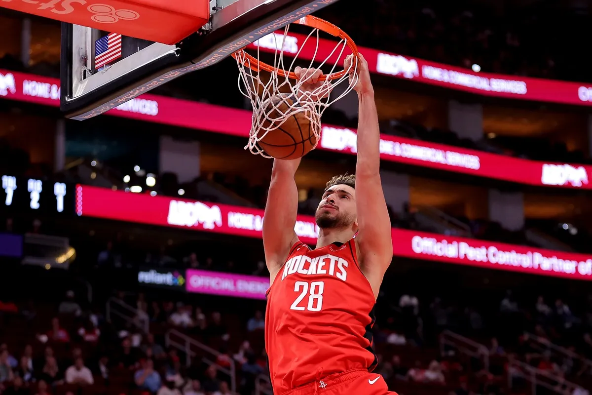 Alperen Sengun (Rockets) au dunk contre les Nets