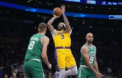 Les Lakers torpillent des Celtics pourtant au complet