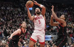 Sans briller, les Rockets forcent la décision à Toronto