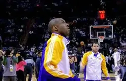 Les Spurs trop limités face à des Lakers en mode playoffs