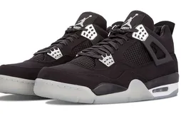 Jimmy Butler a joué avec des Air Jordan IV à 18 750 dollars