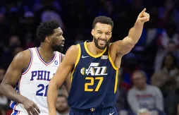 Rudy Gobert marche sur les Sixers