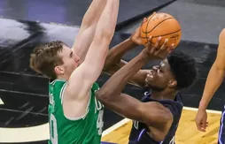 Luke Kornet, l’éclipse verte