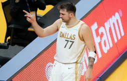 Les Mavericks passent les Warriors à la moulinette !