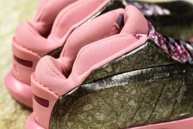adidas-crazy-1-john-wall-mom-pe-08