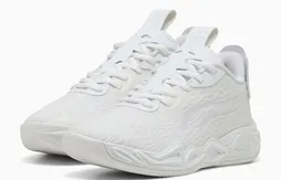 La MB.04 Low “Triple White” débarque en France